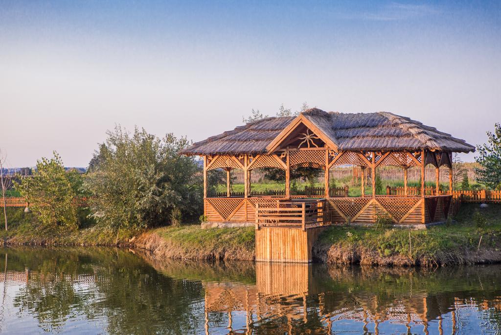 Motel Darina Ungheni  Bagian luar foto