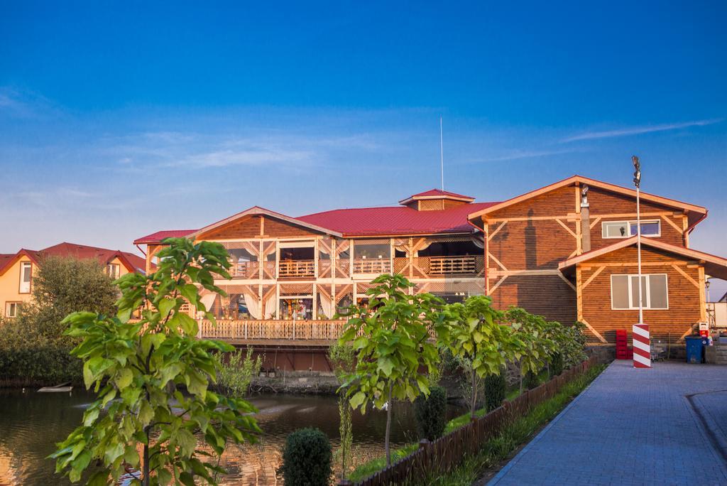 Motel Darina Ungheni  Bagian luar foto