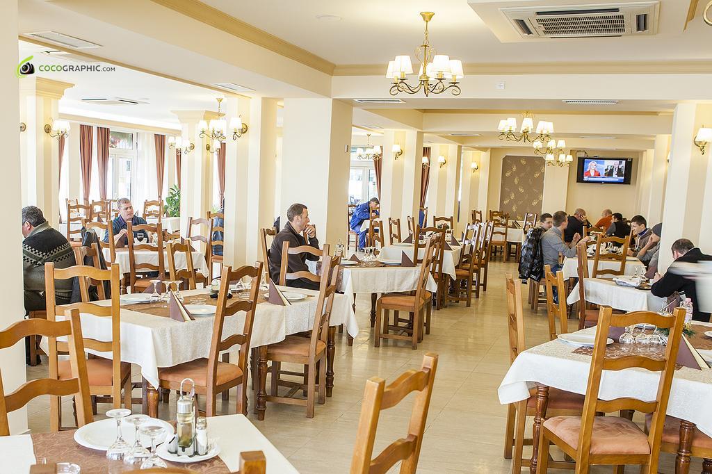 Motel Darina Ungheni  Bagian luar foto