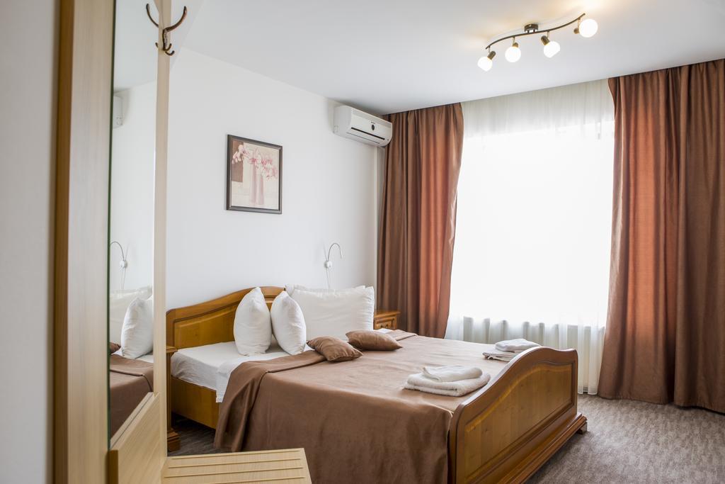 Motel Darina Ungheni  Bagian luar foto