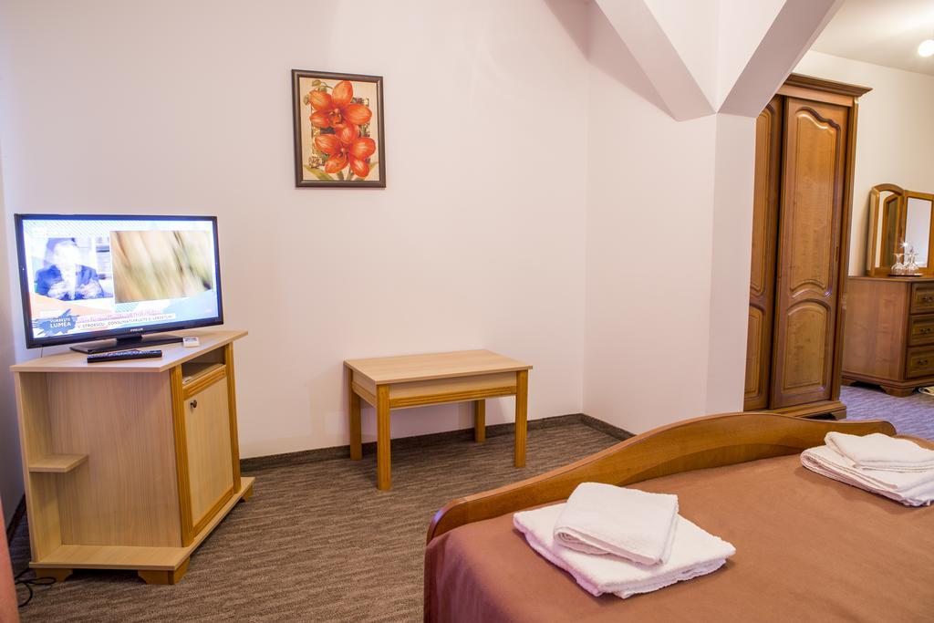 Motel Darina Ungheni  Bagian luar foto