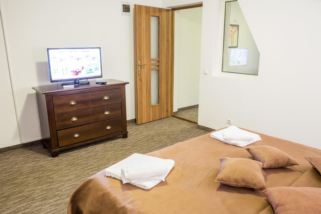 Motel Darina Ungheni  Bagian luar foto
