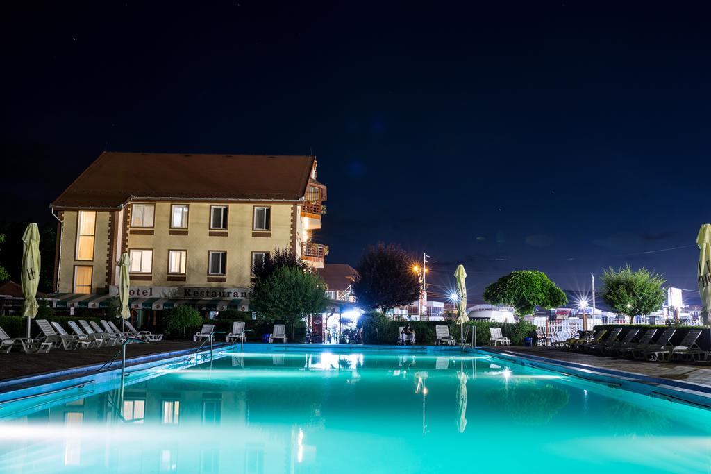 Motel Darina Ungheni  Bagian luar foto